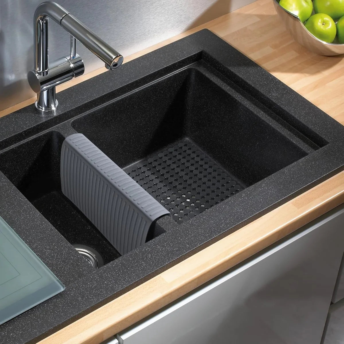 Bligli Silicone Sink Divider Mat - 11.8x5.3 inch Non-Slip Kitchen Organizer, Dish & Glassware Protector for Double Basins, Scratch & Stain Resistant, Durable & Flexible